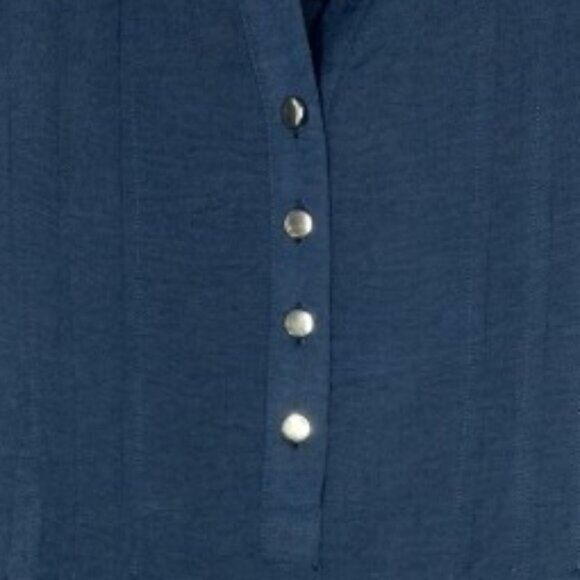 NWT Cocomo Plus Size 1X Navy Blue Pintuck Short Flutter Sleeve Top - Picture 3 of 5